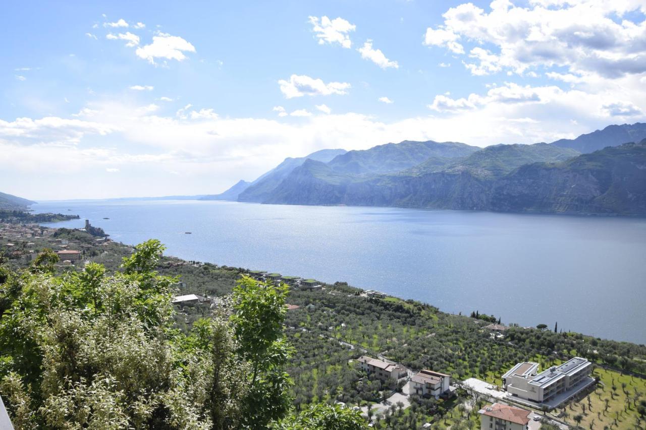 La Terrazza Sul Lago Мальчезине Экстерьер фото